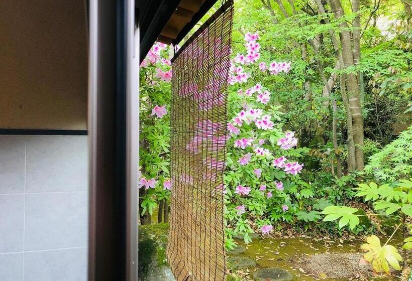 Yufuin Onsen Hinoharu Ryokan