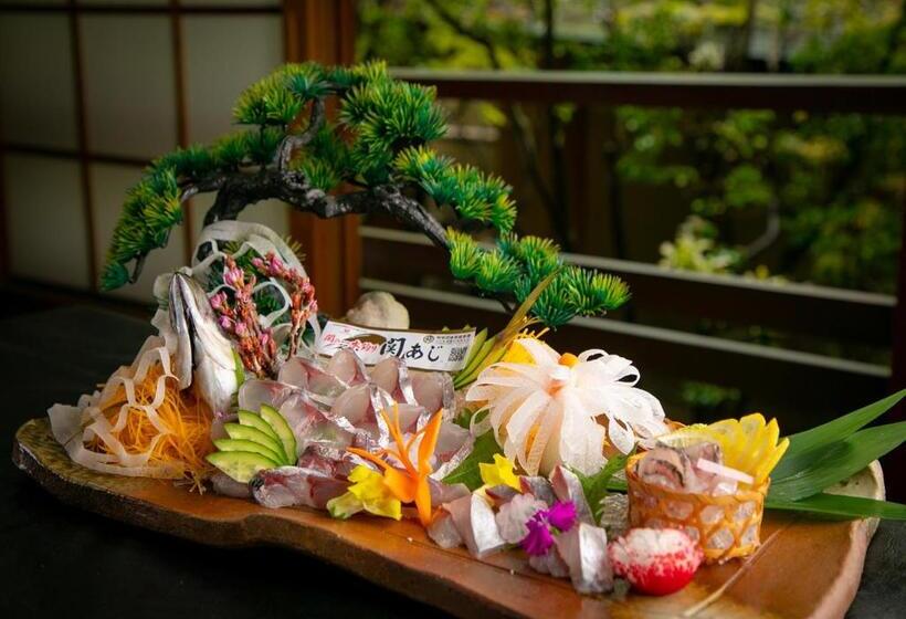 Yufuin Onsen Hinoharu Ryokan