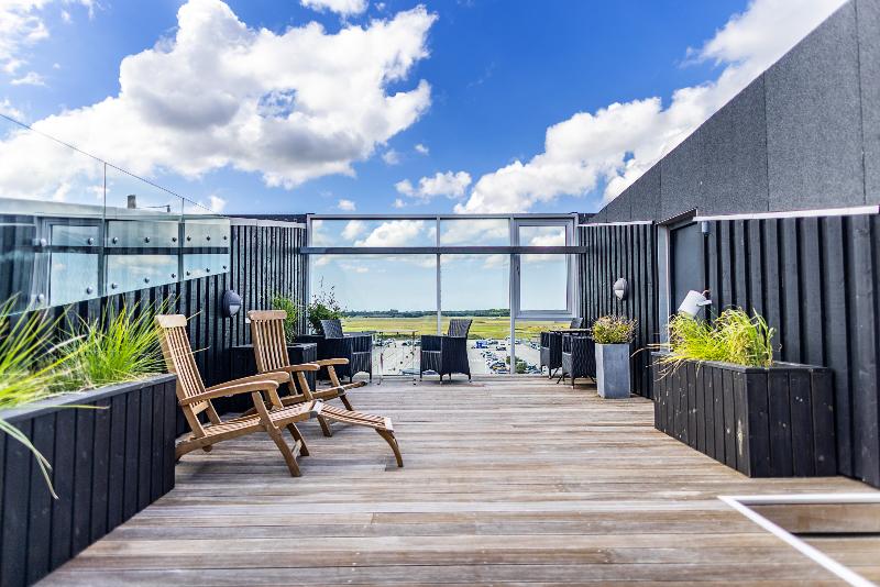 בית מלון כפרי Aalborg Airport