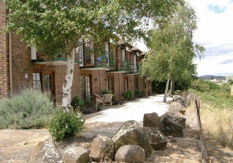 호텔 Alanvale Apartments & Motor Inn