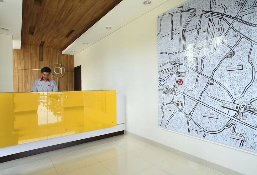 Amaris Hotel Bekasi Barat