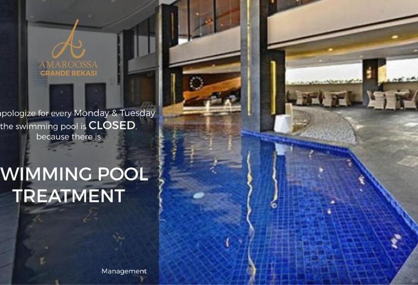 Отель Amaroossa Grande Bekasi