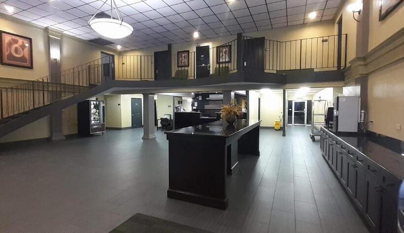 Отель Americas Best Value Inn Phenix City