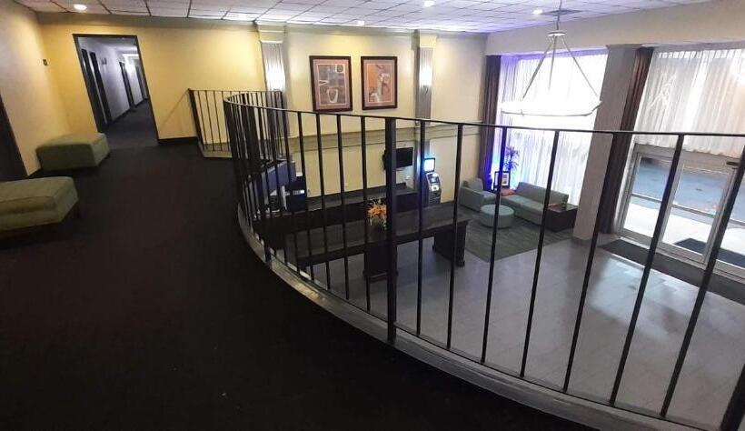 هتل Americas Best Value Inn Phenix City