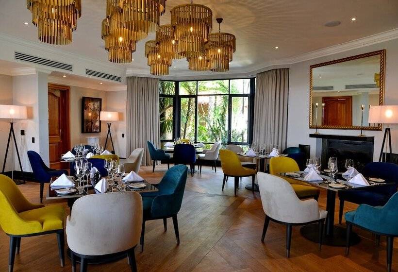 Apogee Boutique Hotel & Spa