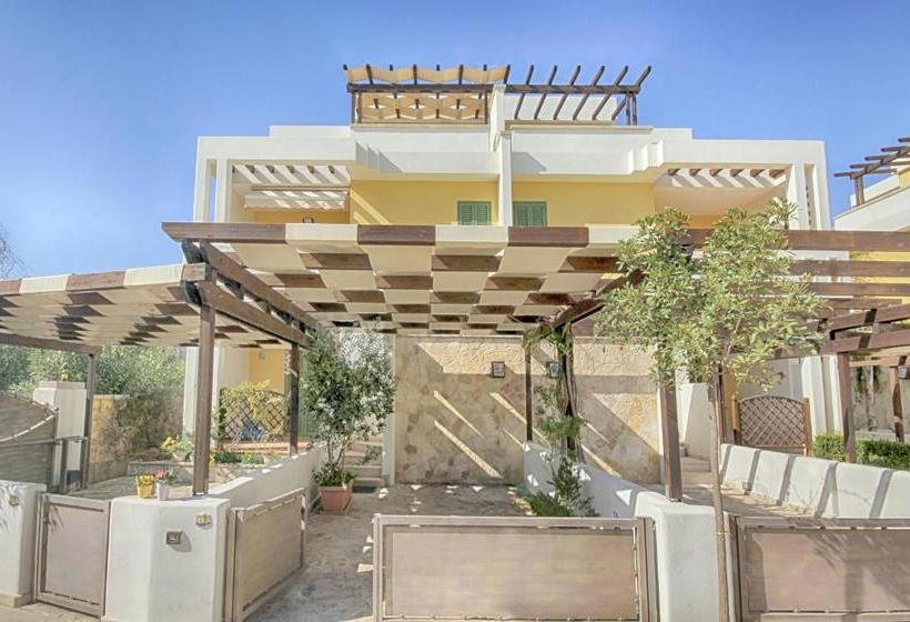 فندق Itinera Baia Verde Rooms And Breakfast