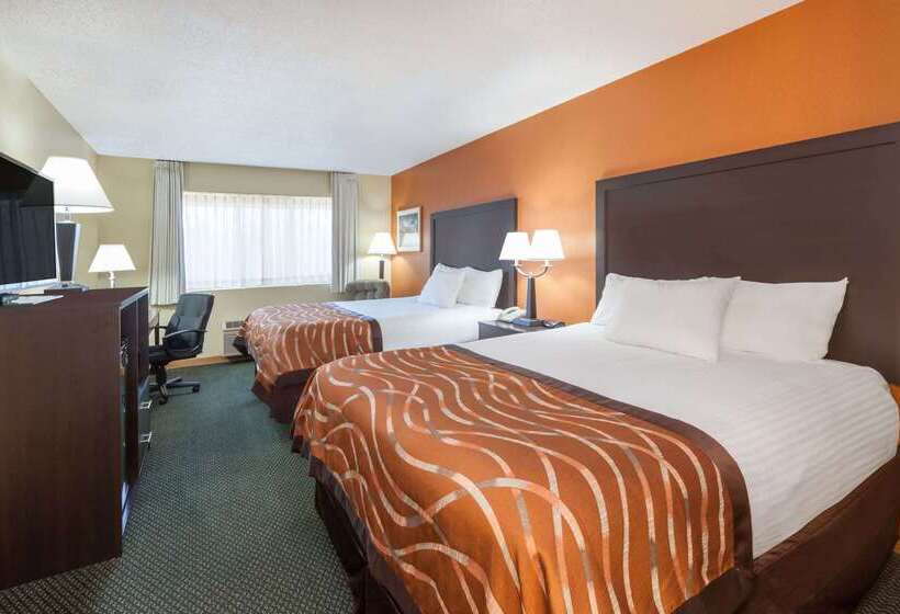 בית מלון כפרי Baymont By Wyndham Midland