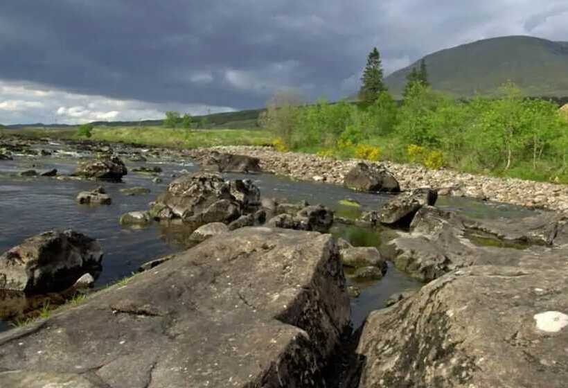 هتل Bridge Of Orchy