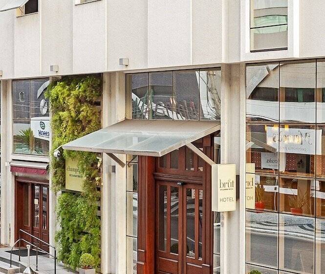 هتل Brut By Slaviero Hoteis