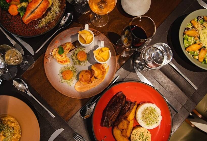 هتل Brut By Slaviero Hoteis