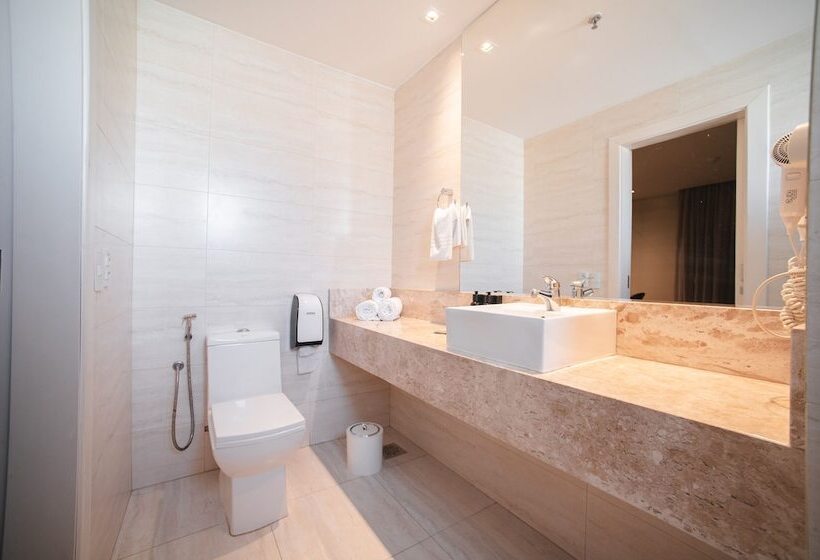 هتل Brut By Slaviero Hoteis