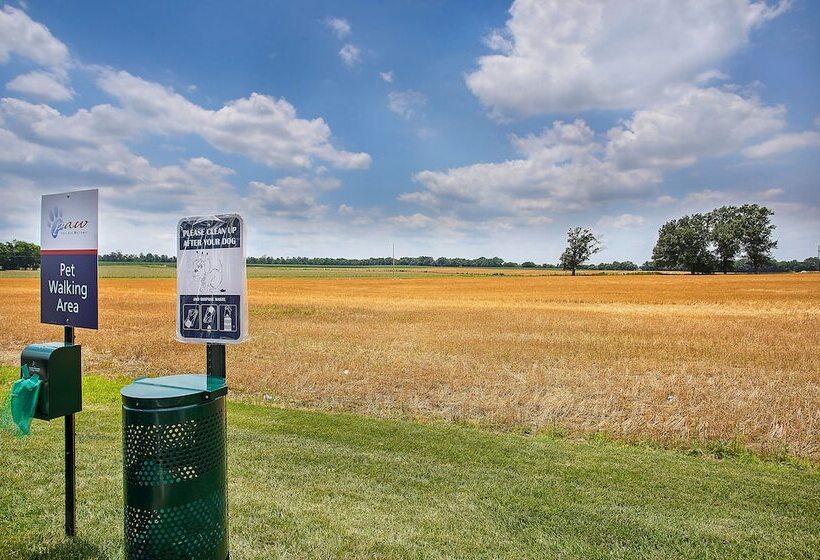 فندق Candlewood Suites Fort Campbell   Oak Grove, An Ihg