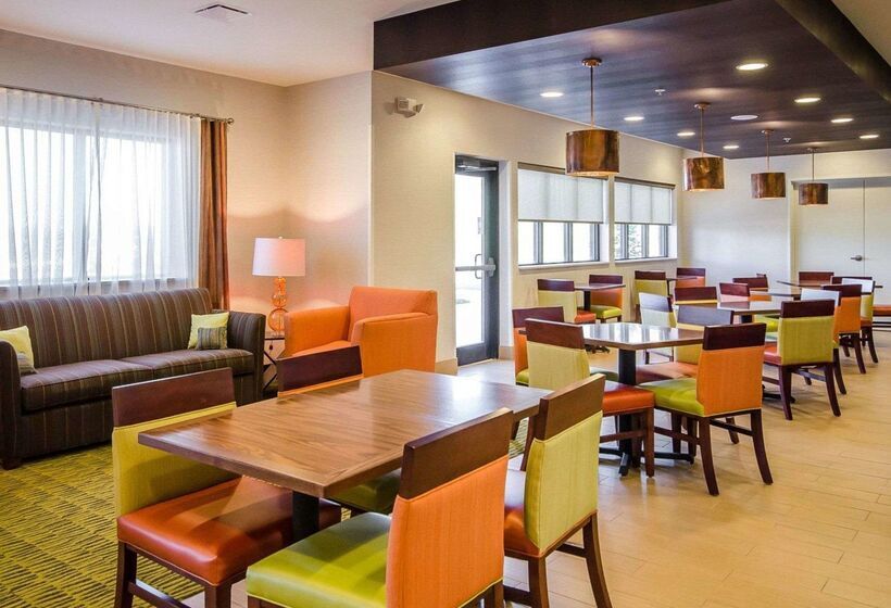 فندق Comfort Inn