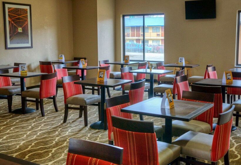 فندق Comfort Suites Plymouth Near Us 30