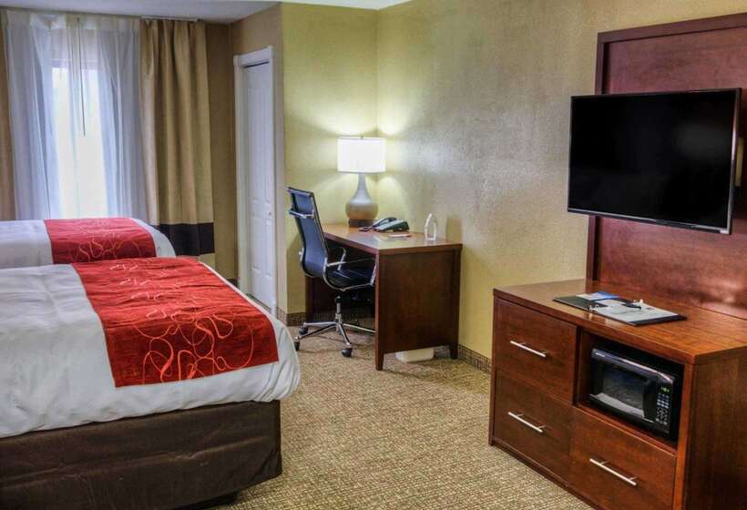 فندق Comfort Suites Plymouth Near Us 30