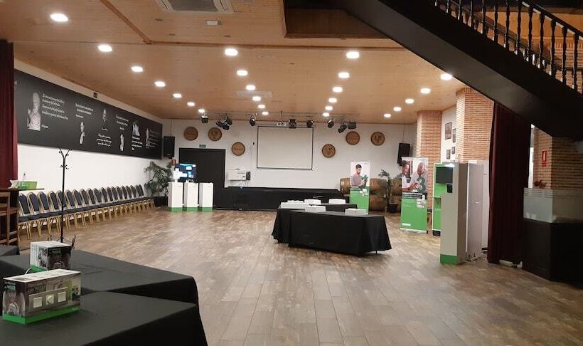 酒店 Complejo Enoturístico Finca La Estacada