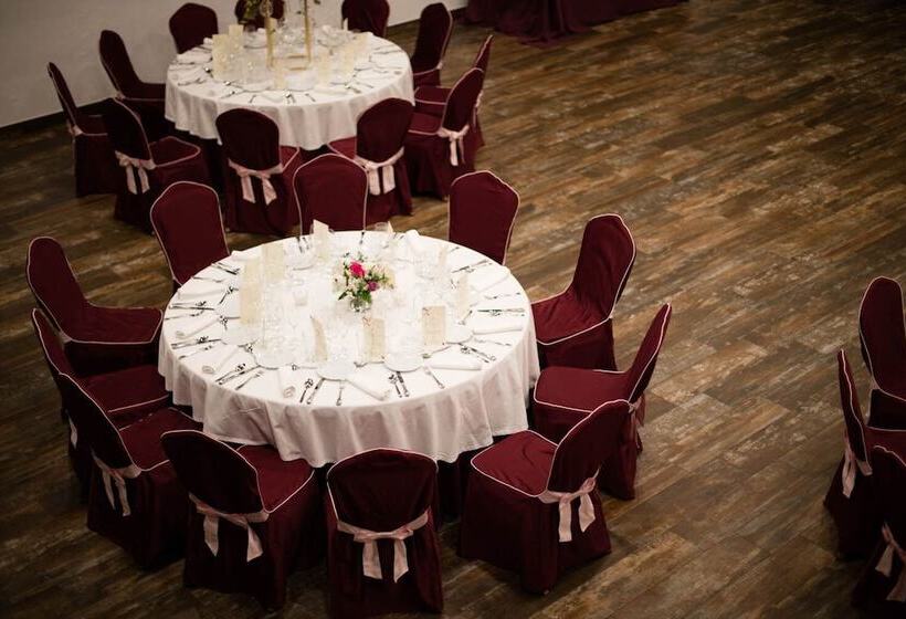 酒店 Complejo Enoturístico Finca La Estacada