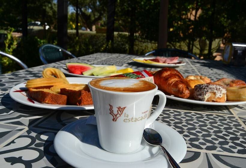 酒店 Complejo Enoturístico Finca La Estacada