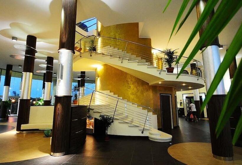 Отель Corte Dei Greci Resort & Spa