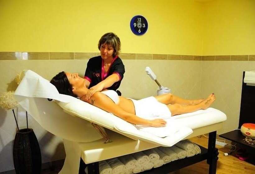 בית מלון כפרי Corte Dei Greci Resort & Spa