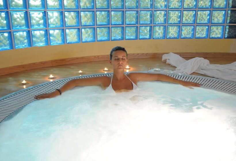 בית מלון כפרי Corte Dei Greci Resort & Spa