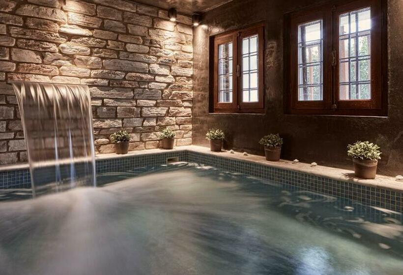 ホテル Dryades And Spa