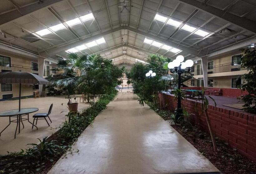 فندق Econo Lodge Elk City