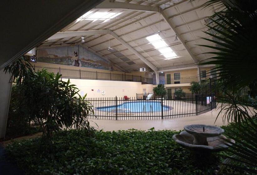 فندق Econo Lodge Elk City