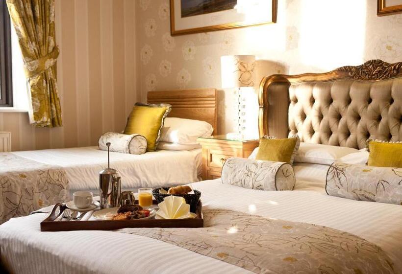 Отель Exmoor White Horse Inn