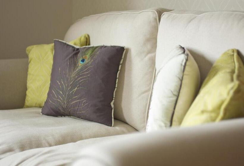 Отель Exmoor White Horse Inn