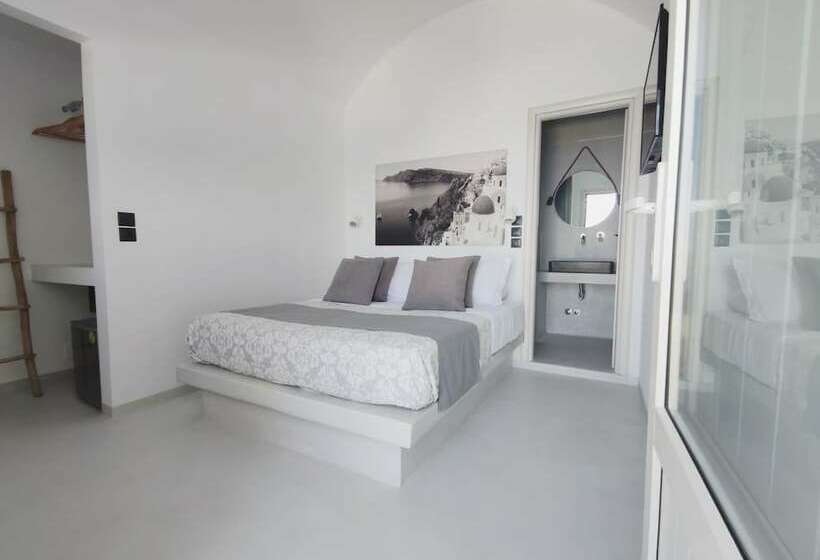 Отель Fira Cave Suites