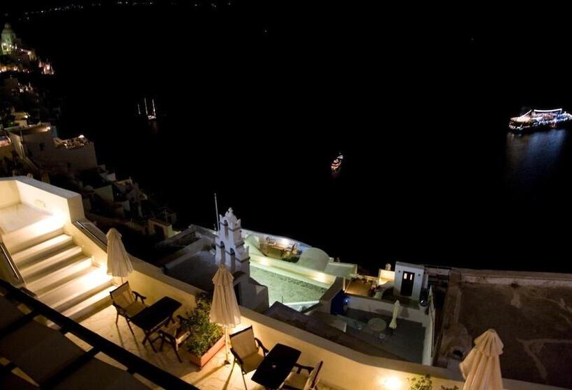 Отель Fira Cave Suites