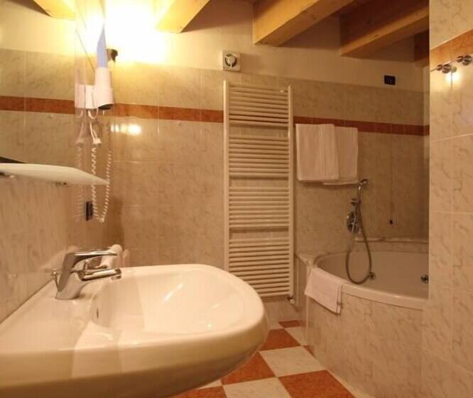 호텔 Garnì Stellune