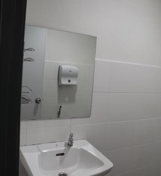 בית מלון כפרי Grand Inn