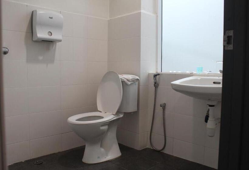 בית מלון כפרי Grand Inn