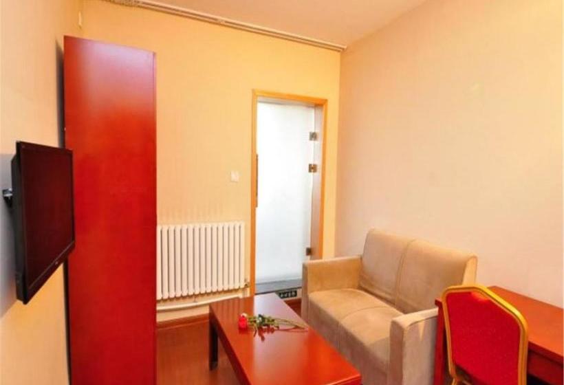 Отель Greentree Inn Shandong Jinan West Market Weiba Road Business