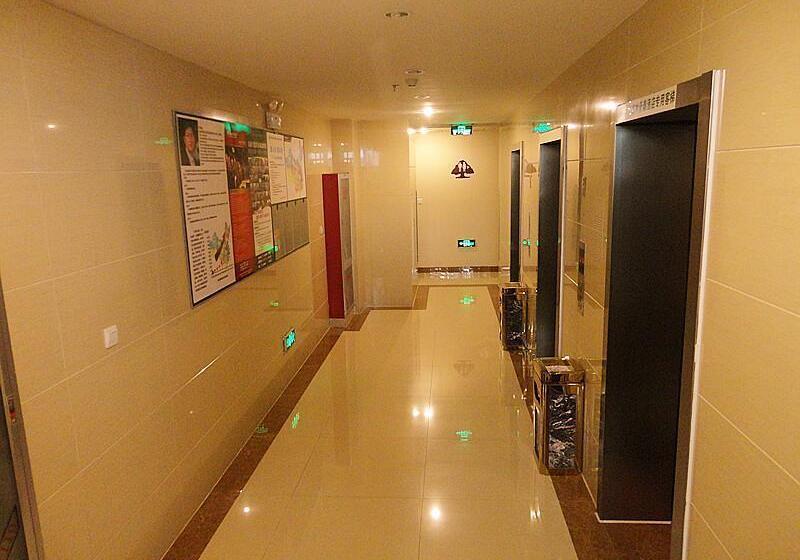 Отель Greentree Inn Weihai North Qingdao Road Express