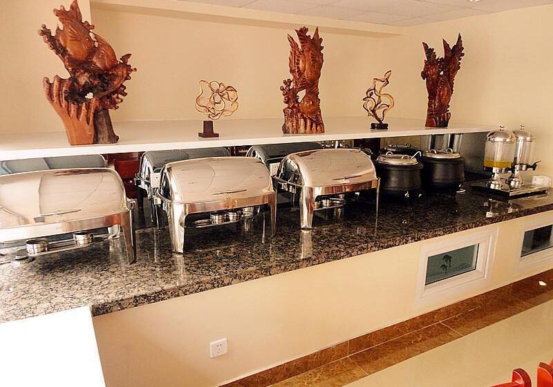 Отель Greentree Inn Weihai North Qingdao Road Express