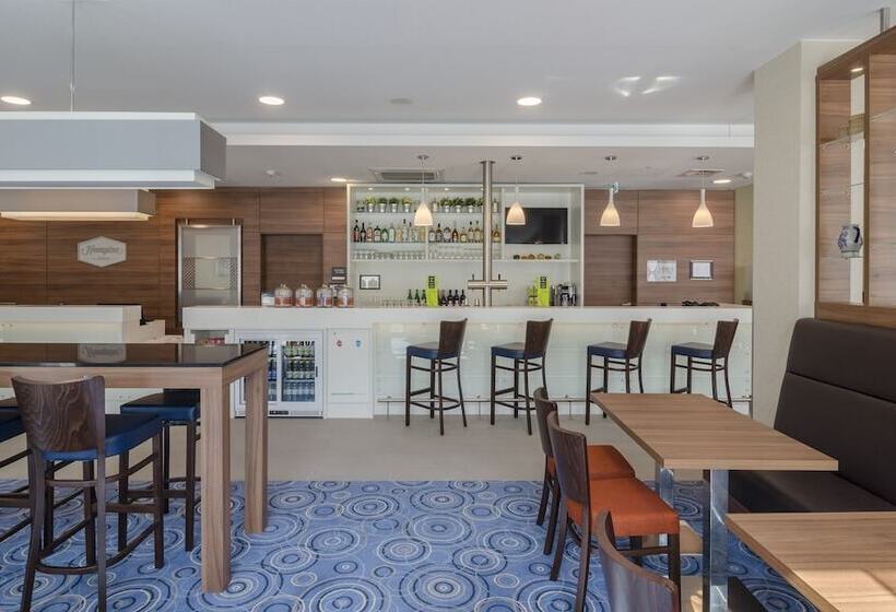 호텔 Hampton By Hilton Frankfurt City Centre