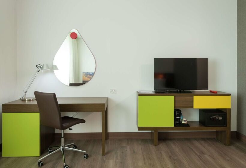 فندق Hampton By Hilton Yopal