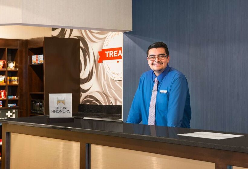 فندق Hampton Inn & Suites Lavonia