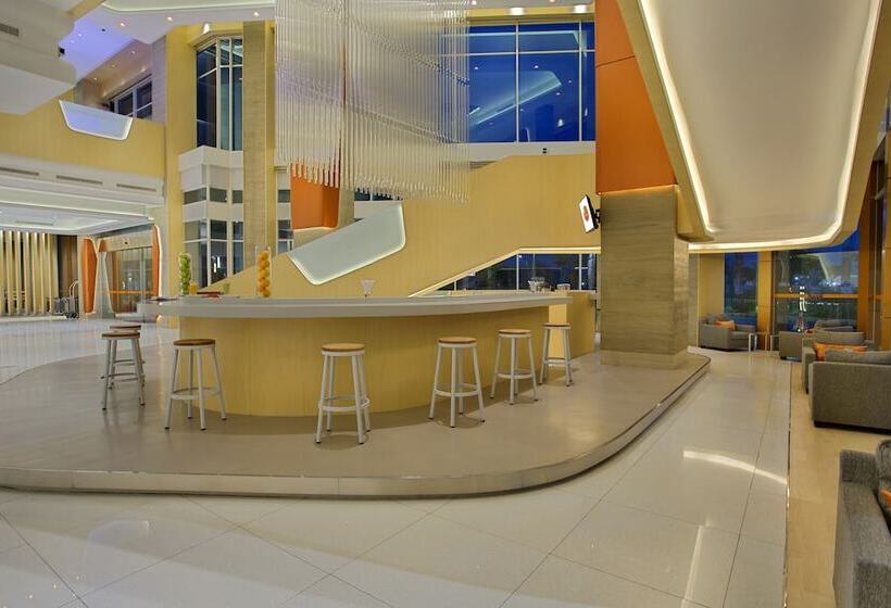 Harris Hotel & Conventions Bekasi