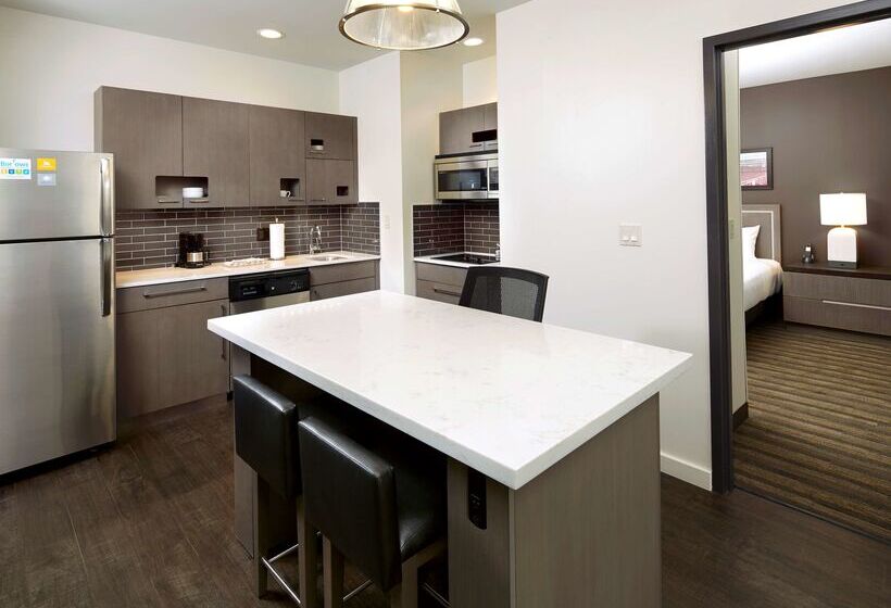 Отель Hyatt House Pittsburgh Bloomfield Shadyside