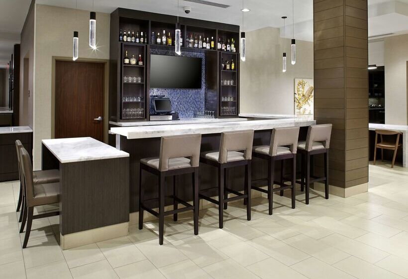 Отель Hyatt House Pittsburgh Bloomfield Shadyside