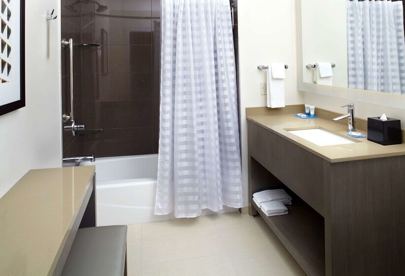 Отель Hyatt House Pittsburgh Bloomfield Shadyside