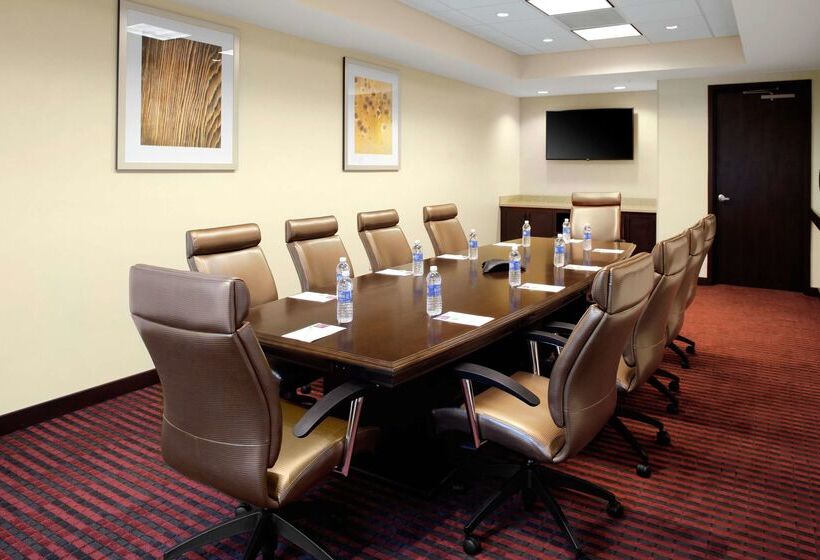 Отель Hyatt Place Columbia/downtown/the Vista