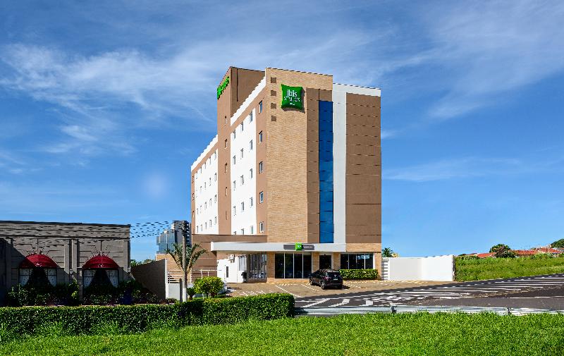 Отель Euro Suite São Jose Do Rio Preto By Nacional Inn