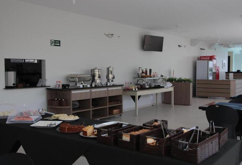 فندق Ilha Costeira