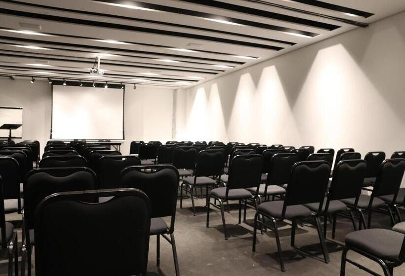 בית מלון כפרי Imperial Palace