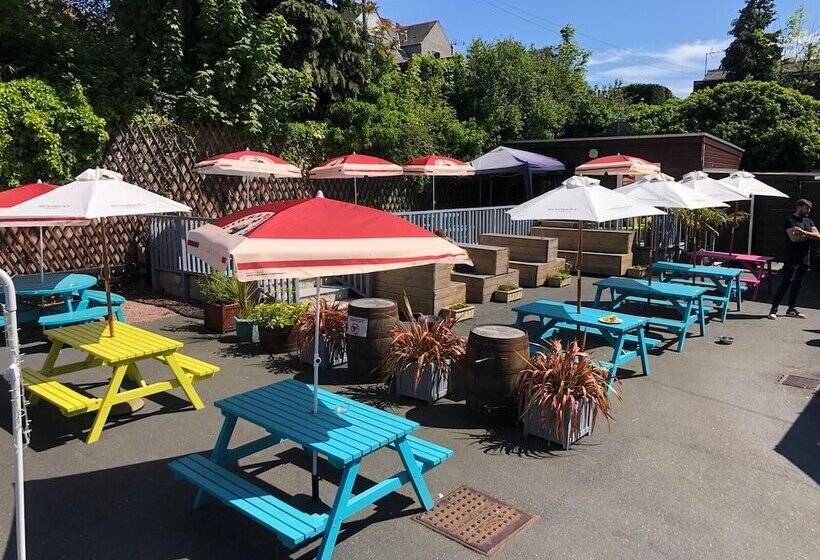 호텔 Inn At The Park